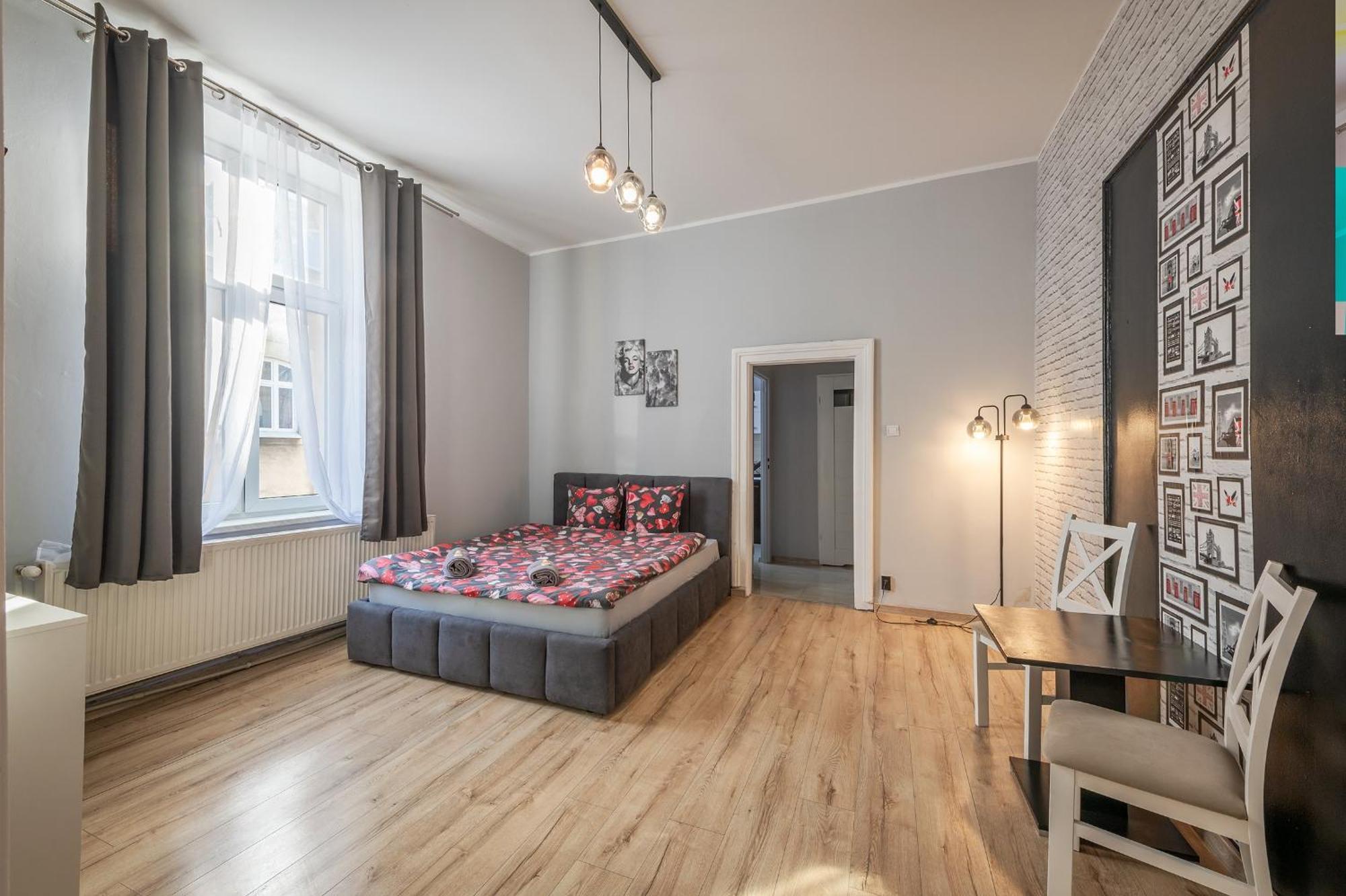 קרקוב 70S Guest Room מראה חיצוני תמונה