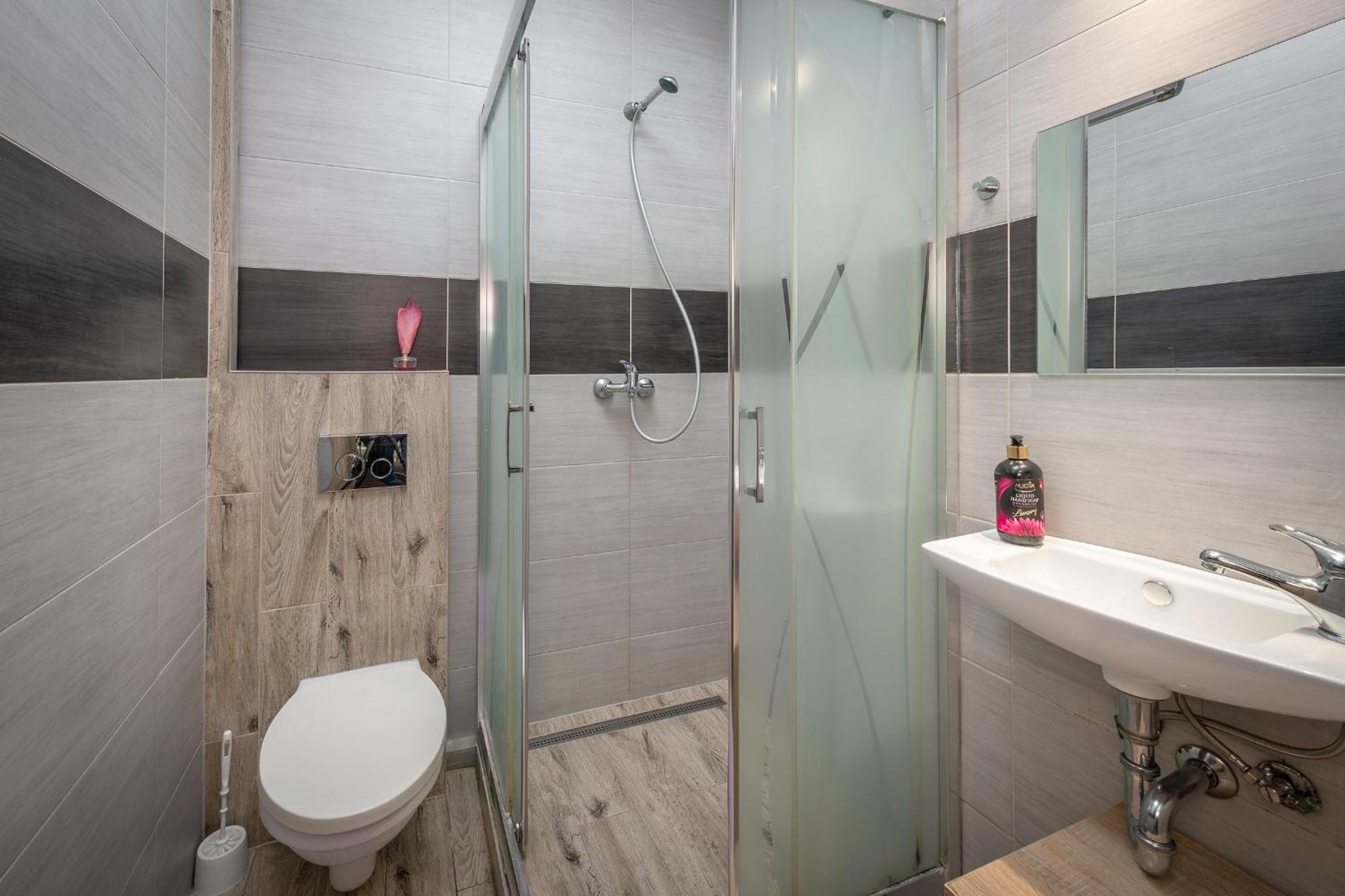 קרקוב 70S Guest Room מראה חיצוני תמונה